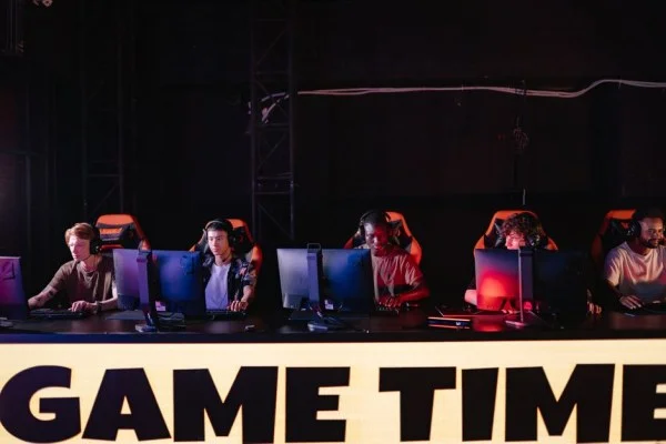 gaming tournament stage